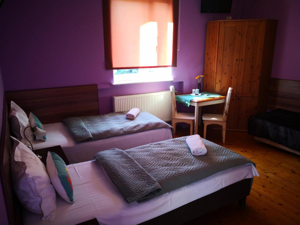 Goscinna Hacjenda Radwanice Esterno foto