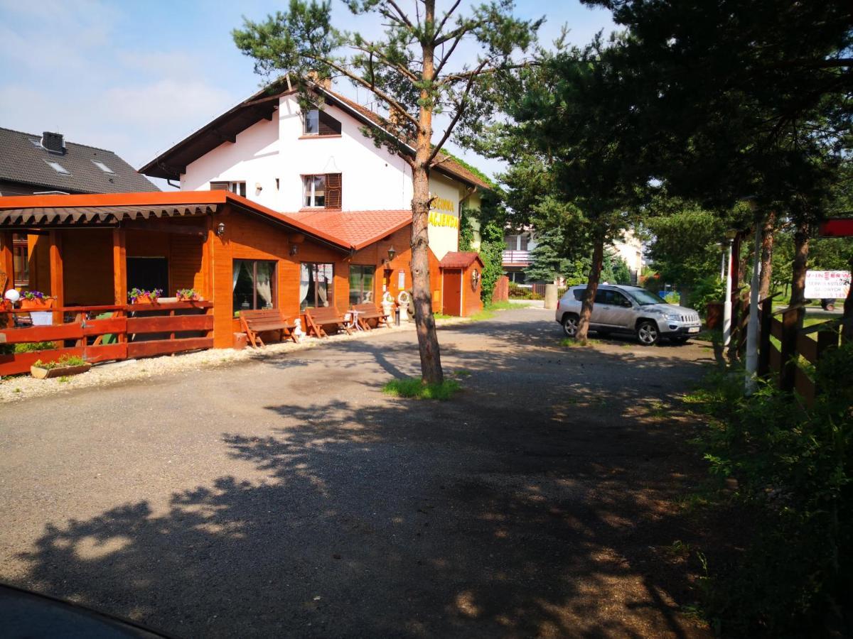 Goscinna Hacjenda Radwanice Esterno foto