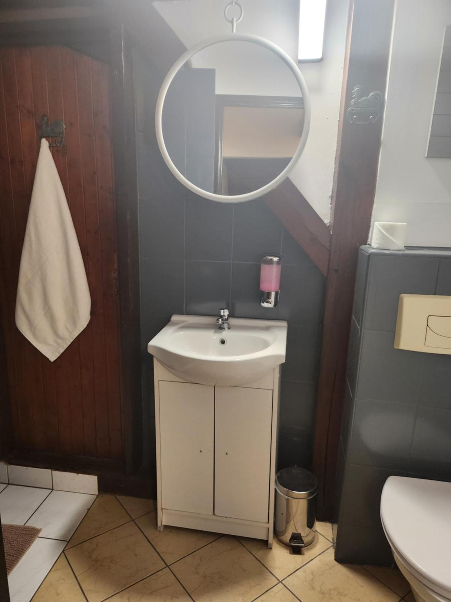 Goscinna Hacjenda Radwanice Esterno foto